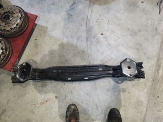 bontott BMW 4 Hátsó Lökhárító Merevítő (Fém)