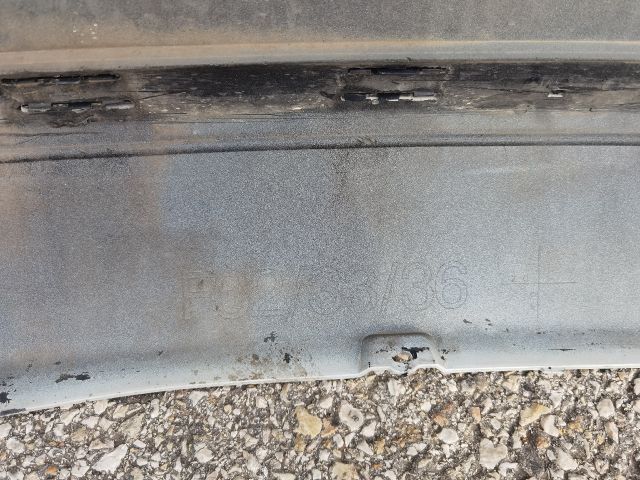 bontott BMW 4 Hátsó Lökhárító (Részeivel)