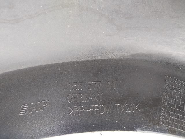 bontott BMW 4 Hátsó Lökhárító (Üresen)