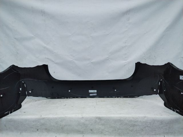 bontott BMW 4 Hátsó Lökhárító (Üresen)