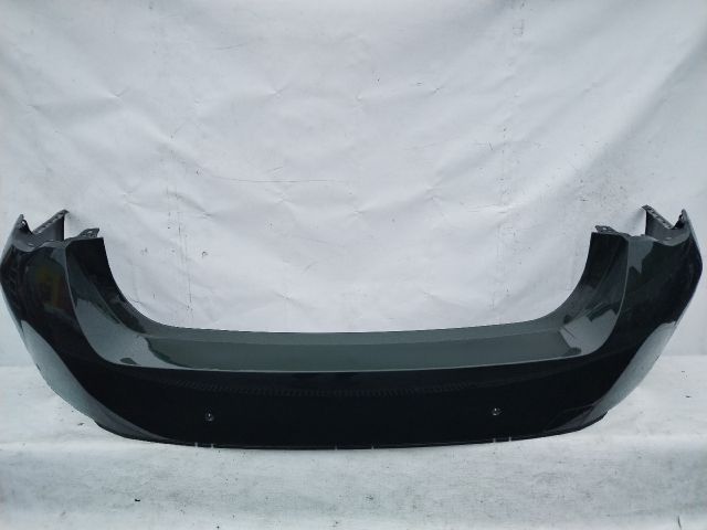 bontott BMW 4 Hátsó Lökhárító (Üresen)