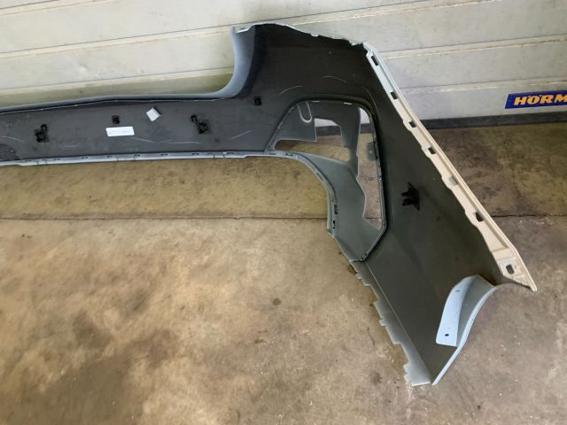 bontott BMW 4 Hátsó Lökhárító (Üresen)