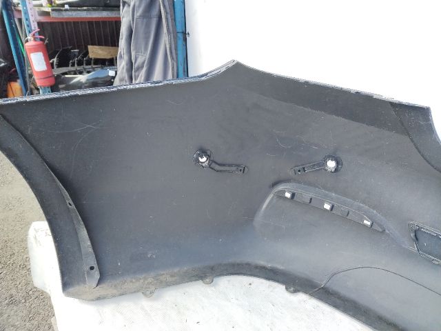 bontott BMW 4 Hátsó Lökhárító (Üresen)