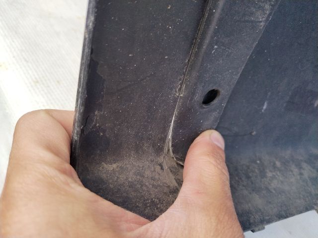 bontott BMW 4 Hátsó Lökhárító (Üresen)