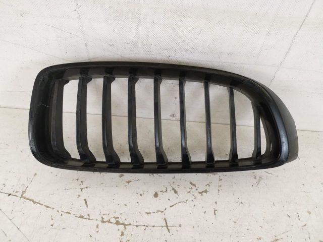 bontott BMW 4 Hűtőrács