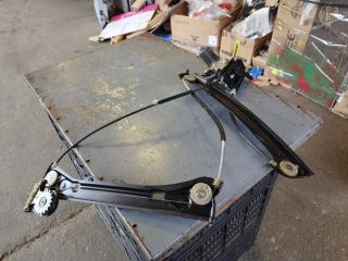 bontott BMW 4 Jobb első Ablakemelő Szerkezet (Elektromos)