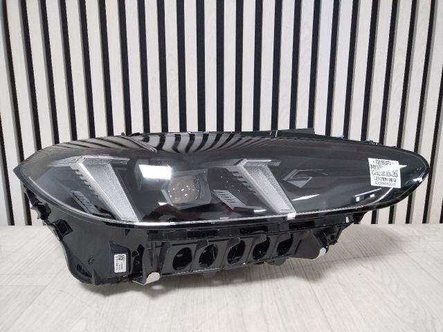 bontott BMW 4 Jobb Fényszóró