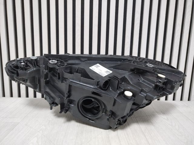 bontott BMW 4 Jobb Fényszóró