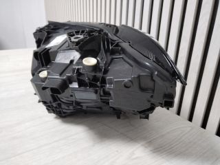 bontott BMW 4 Jobb Fényszóró