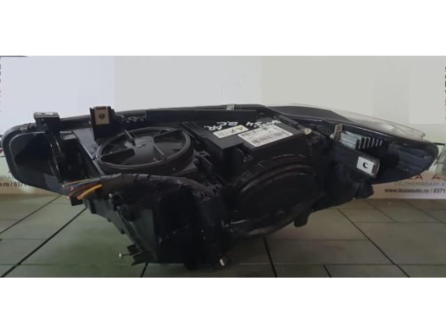 bontott BMW 4 Jobb Xenon Fényszóró