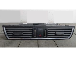 bontott BMW 4 Középső Szellőző