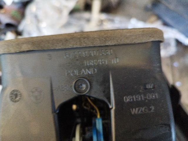 bontott BMW 4 Középső Szellőző