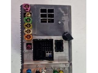 bontott BMW 4 Navigációs Fejegység