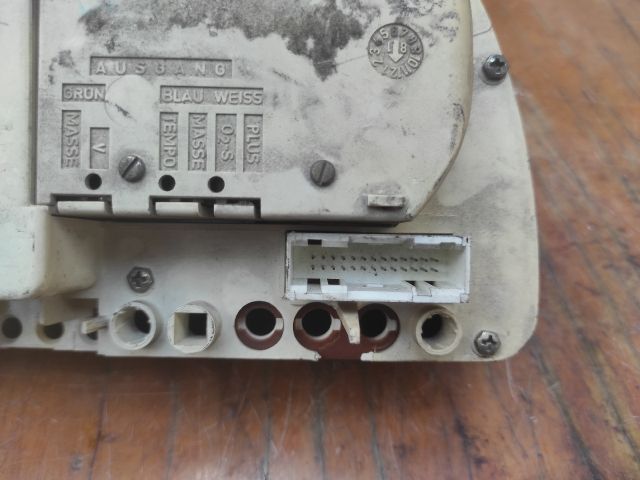 bontott BMW 5 E28 Kilométeróra