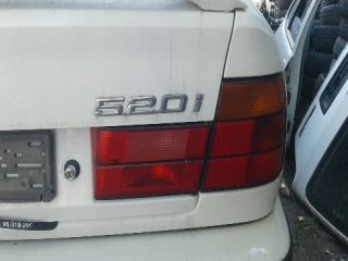 bontott BMW 5 E34 Kiegyenlítő Tartály