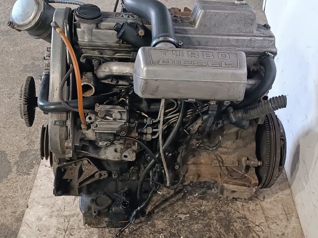 bontott BMW 5 E34 Komplett Motor (Segédberendezésekkel)