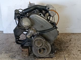 bontott BMW 5 E34 Komplett Motor (Segédberendezésekkel)