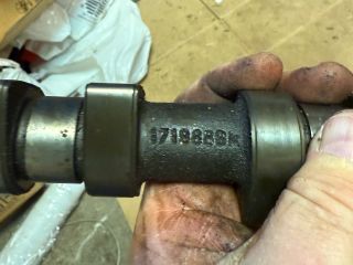 bontott BMW 5 E34 Kipufogó Vezérműtengely