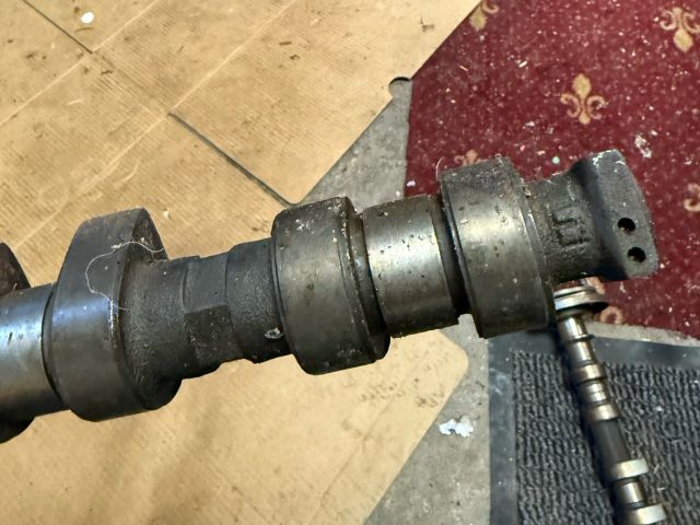 bontott BMW 5 E34 Szívó Vezérműtengely