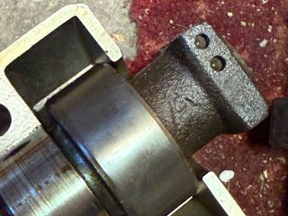 bontott BMW 5 E34 Vezérműtengely Házzal