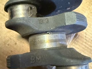 bontott BMW 5 E34 Főtengely (Magában)