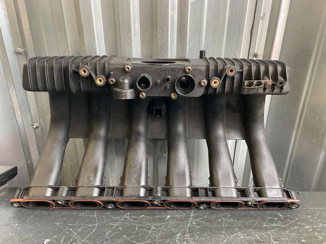 bontott BMW 5 E34 Szívósor