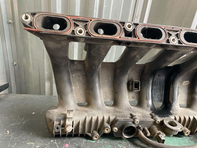 bontott BMW 5 E34 Szívósor