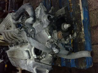 bontott BMW 5 E34 Motor (Fűzött blokk hengerfejjel)