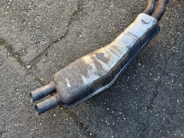 bontott BMW 5 E34 Komplett Kipufogó Rendszer