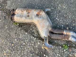 bontott BMW 5 E34 Komplett Kipufogó Rendszer