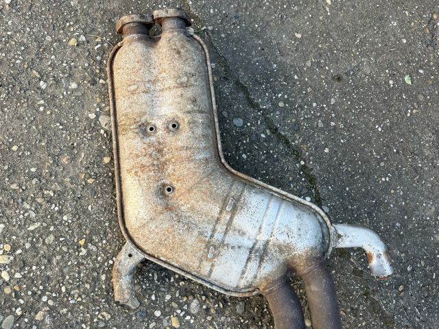bontott BMW 5 E34 Komplett Kipufogó Rendszer