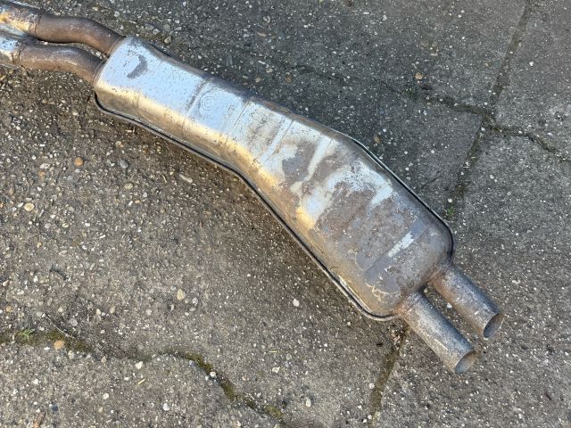 bontott BMW 5 E34 Komplett Kipufogó Rendszer