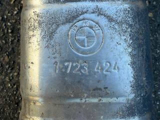 bontott BMW 5 E34 Komplett Kipufogó Rendszer