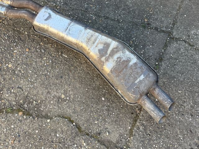 bontott BMW 5 E34 Komplett Kipufogó Rendszer