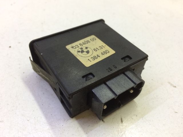 bontott BMW 5 E34 Ablakfűtés Kapcsoló