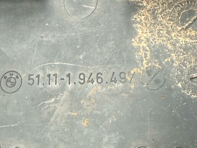 bontott BMW 5 E34 Bal első Lökhárító Vakborítás