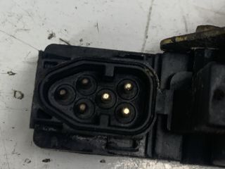 bontott BMW 5 E34 Bal hátsó Ajtózár