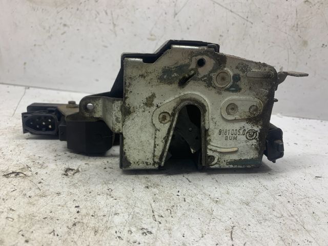 bontott BMW 5 E34 Bal hátsó Ajtózár