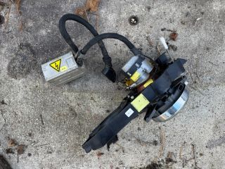 bontott BMW 5 E34 Bal Xenon Fényszóró