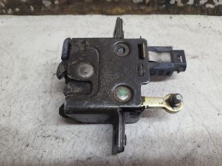 bontott BMW 5 E34 Csomagtérajtó Zárszerkezet