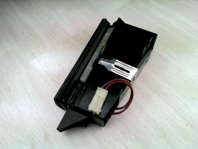 bontott BMW 5 E34 Első Hamutartó