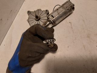 bontott BMW 5 E34 Hátsó Ablaktörlő Motor