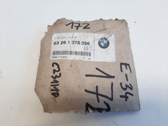 bontott BMW 5 E34 Hátsó Rendszámtábla Világítás