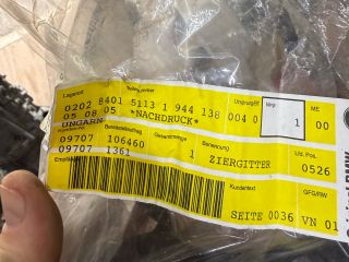 bontott BMW 5 E34 Hűtőrács