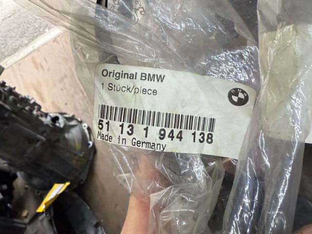 bontott BMW 5 E34 Hűtőrács