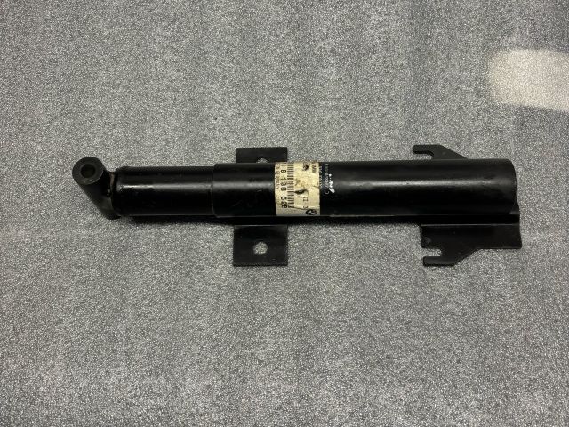 bontott BMW 5 E34 Jobb első Lökhárító Merevítő Tartó (Fém)