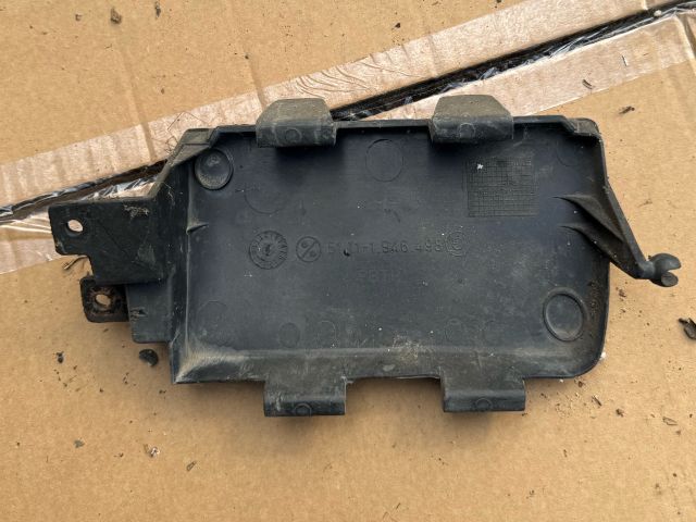 bontott BMW 5 E34 Jobb első Lökhárító Vakborítás