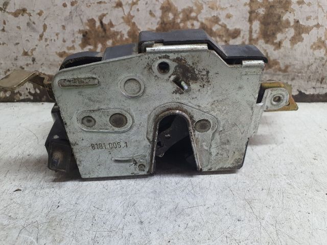 bontott BMW 5 E34 Jobb hátsó Ajtózár