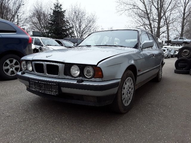bontott BMW 5 E34 Kormánylégzsák
