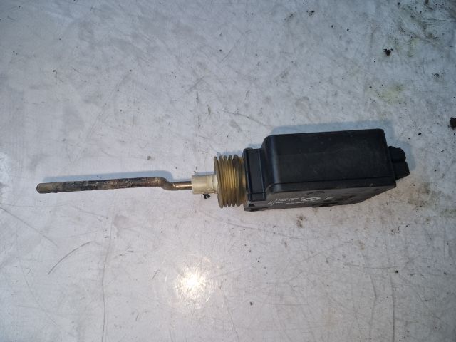 bontott BMW 5 E34 Központizár Motor Tankajtó